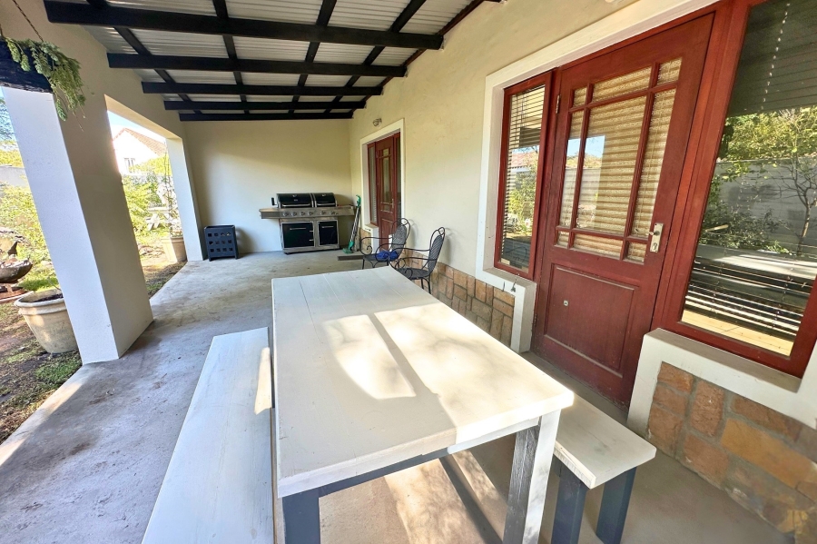 1 Bedroom Property for Sale in Keurbooms Western Cape